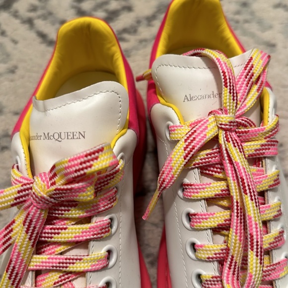 Alexander McQueen sneakers - Picture 4 of 8